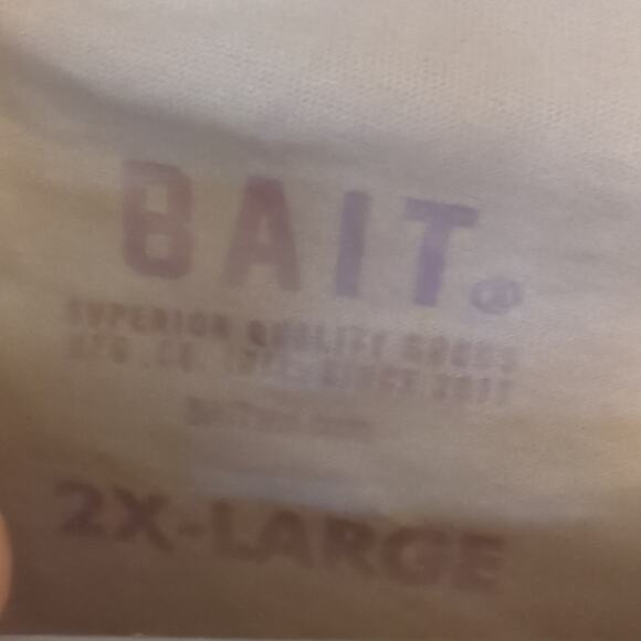 BAIT Men Sabretooth Tee - Picture 7 of 7